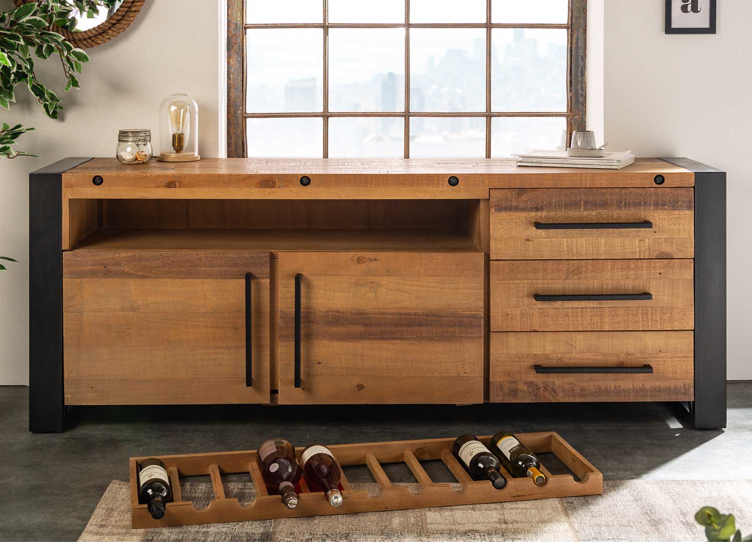 buffet industriel en bois de pin recyclé