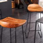 Tabouret de bar en bois d'acacia et métal noir (lot de 2)